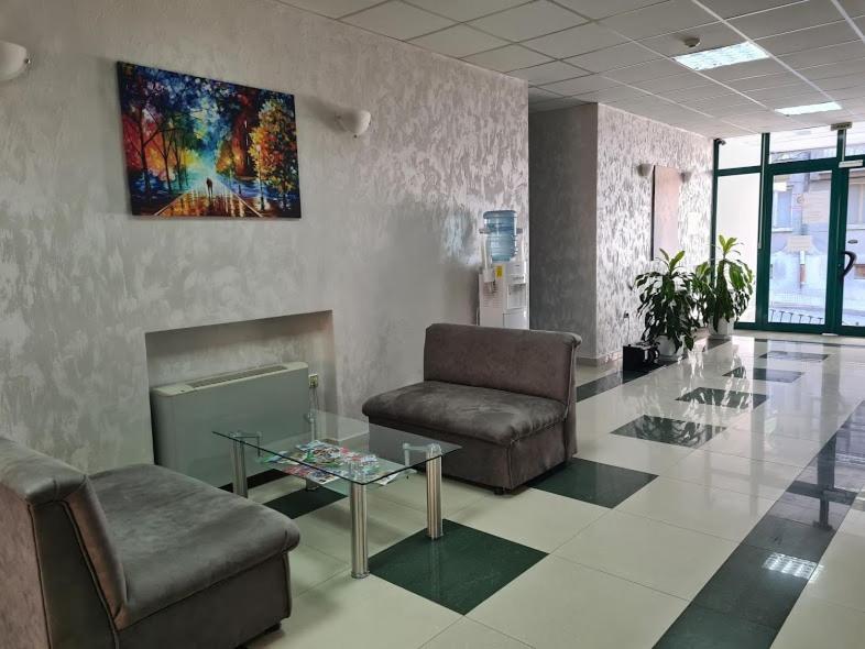 Хотел Тракия Haskovo Ngoại thất bức ảnh