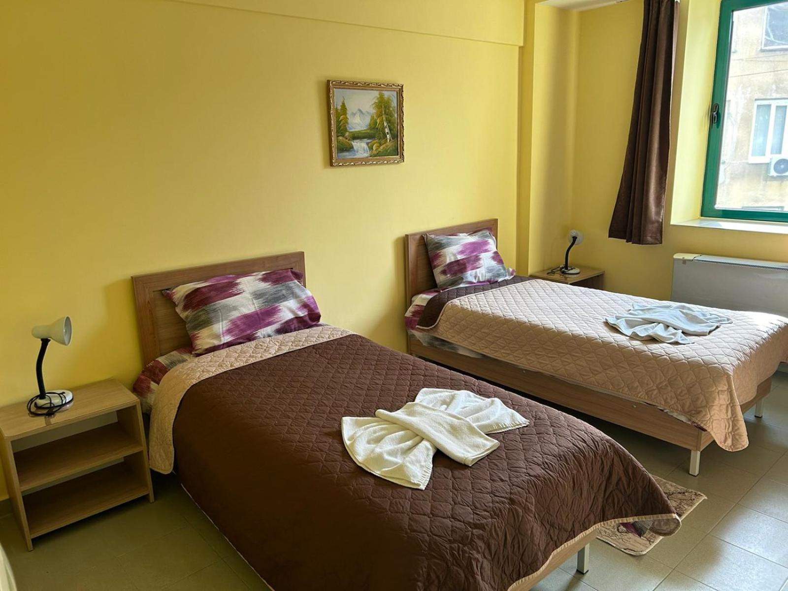 Хотел Тракия Haskovo Ngoại thất bức ảnh