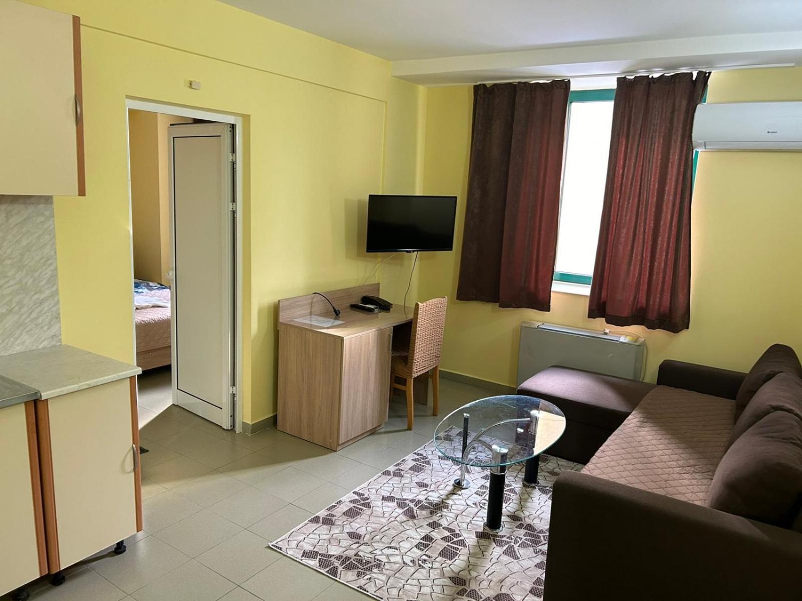 Хотел Тракия Haskovo Ngoại thất bức ảnh